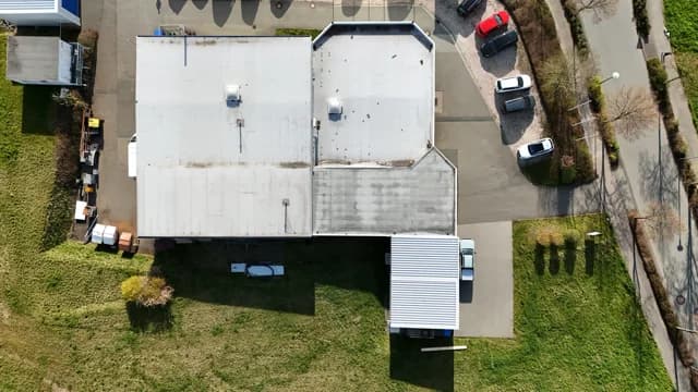 Dachflächen des Projektgebäudes in Plauen, Ansicht 1